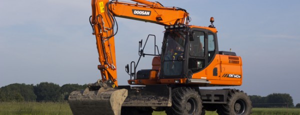 DOOSAN DX140w