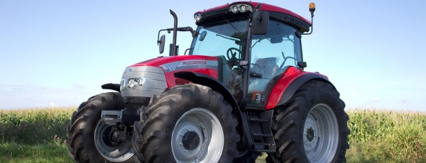 McCormick MC 130 voor loonbedrijf maatschap Hoekstra